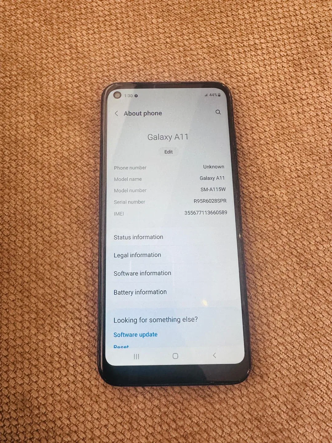 Samsung Galaxy A11 - 32GB image indicator(3)