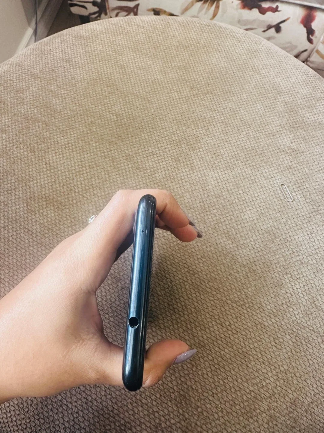 Samsung Galaxy A11 - 32GB image indicator(7)