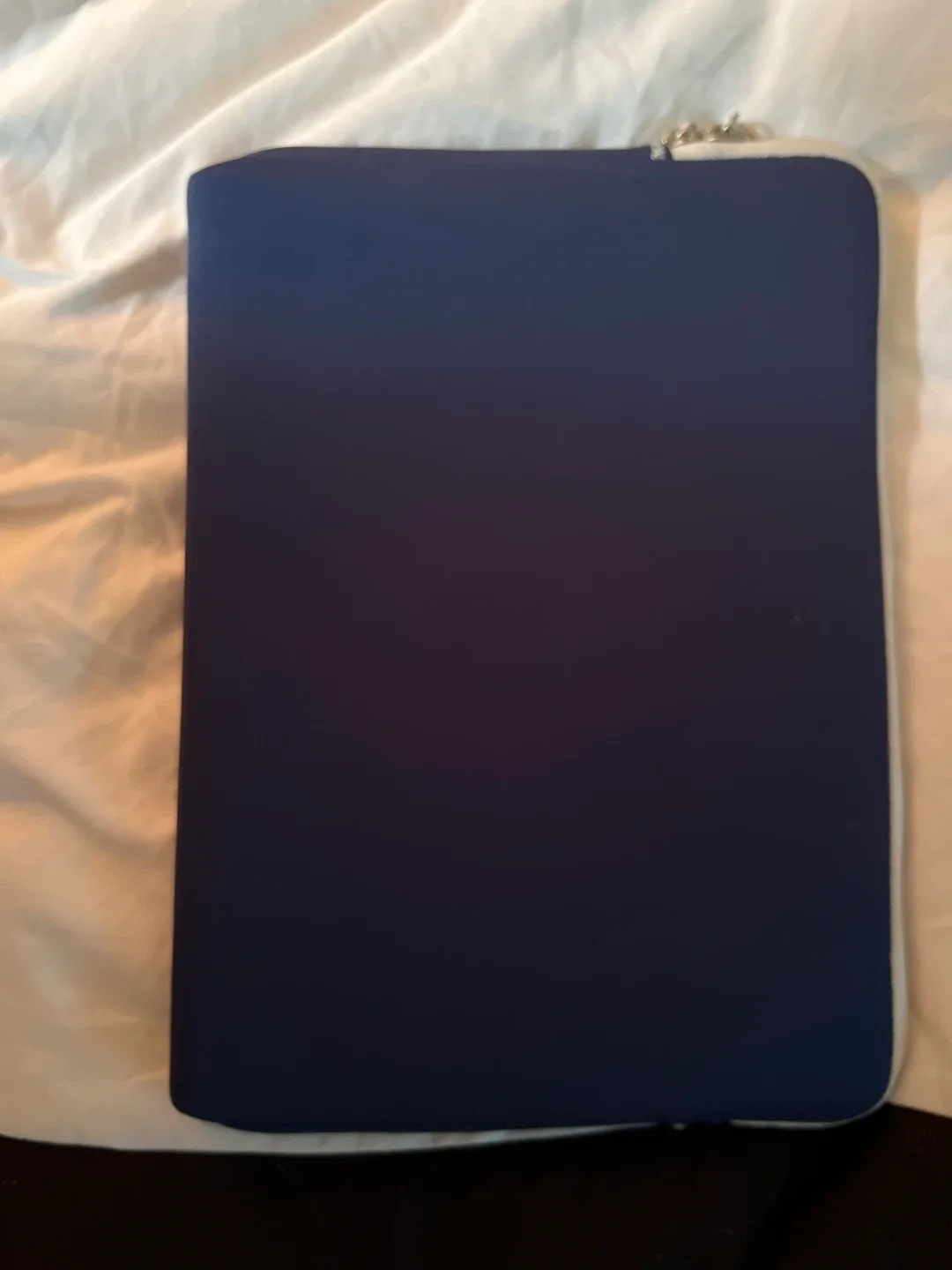 Brenthaven Laptop Sleeve image indicator(3)