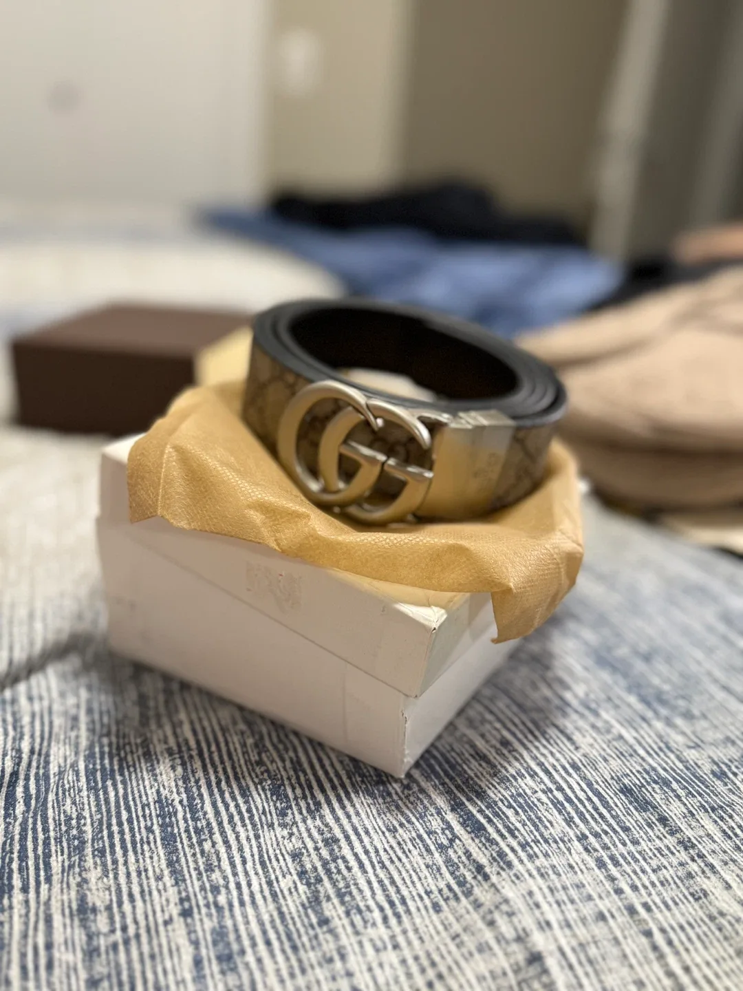 Gucci Belt with Box image indicator(2)