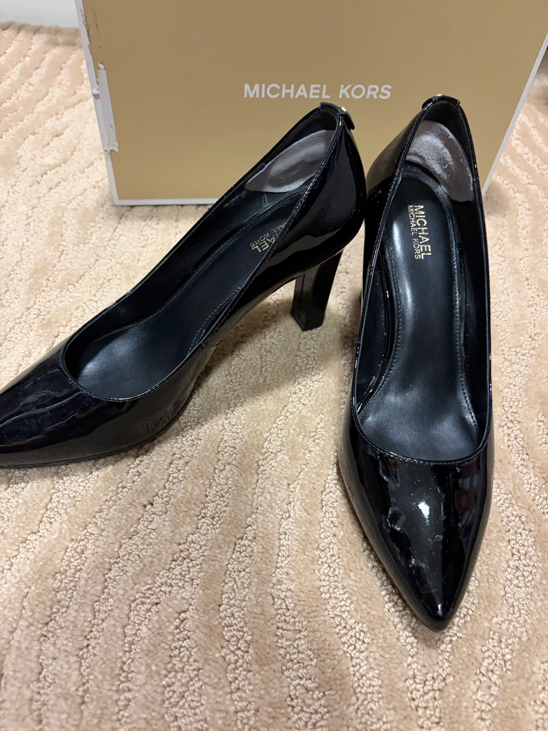 Michael Kors Heels - like new 6.5