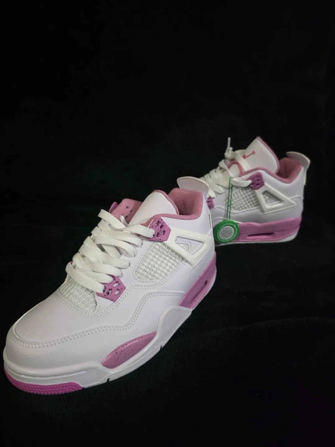 Air Jordan 4 Retro White/Pink thumbnail