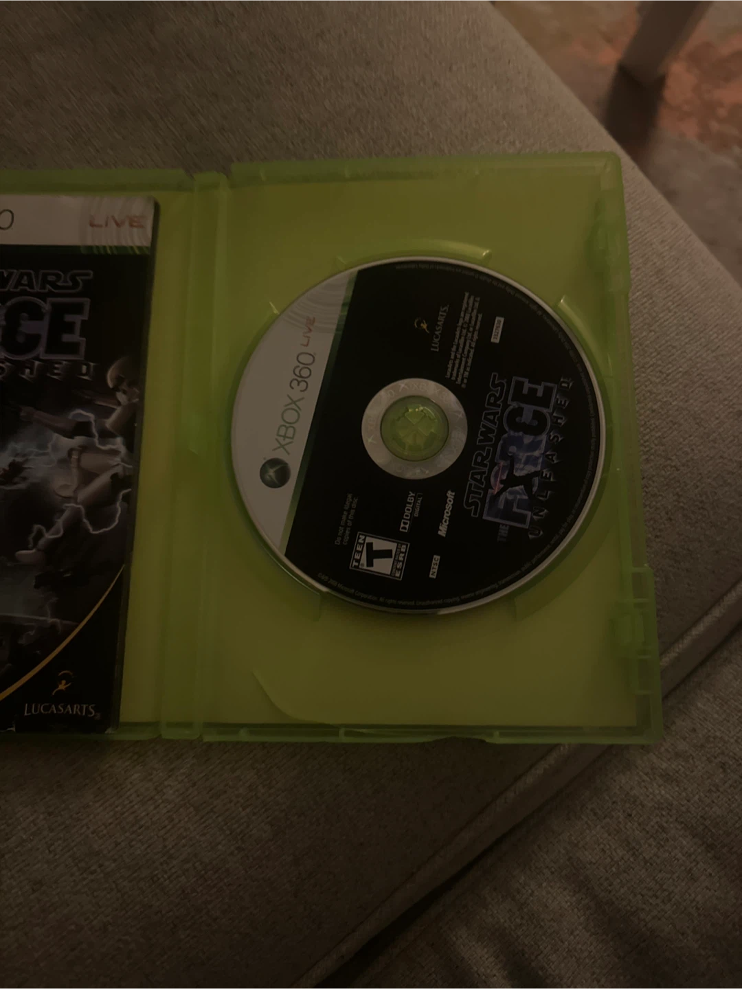 Star Wars: The Force Unleashed - Xbox 360 Game - photo 2