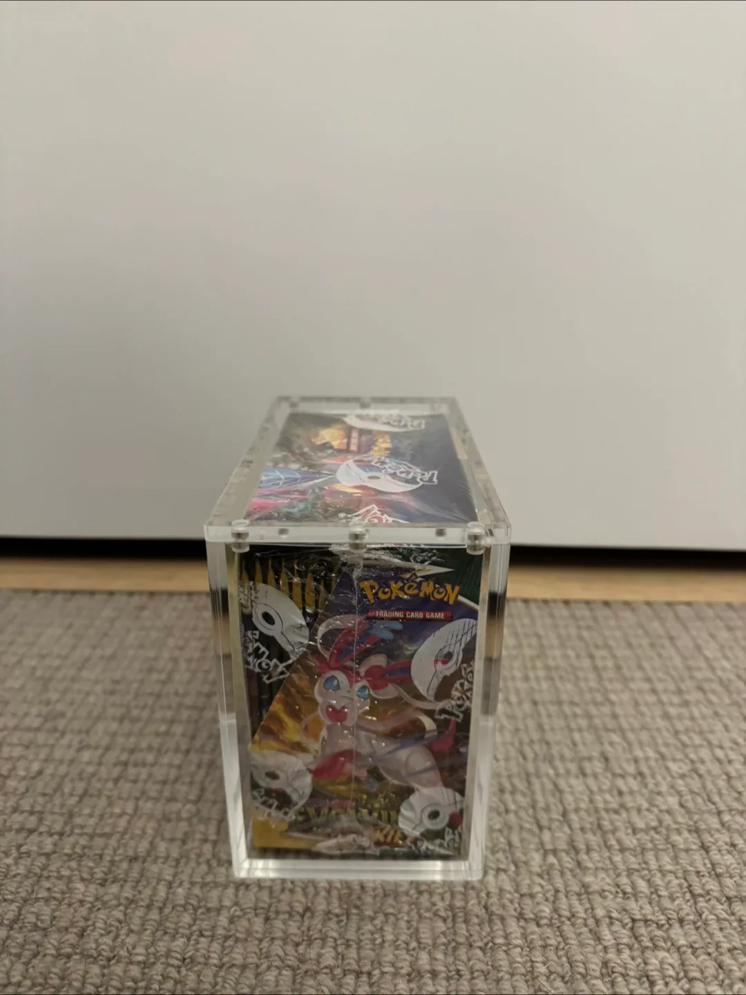 Pokemon Evolving skies booster box- Bottom rip image indicator(3)