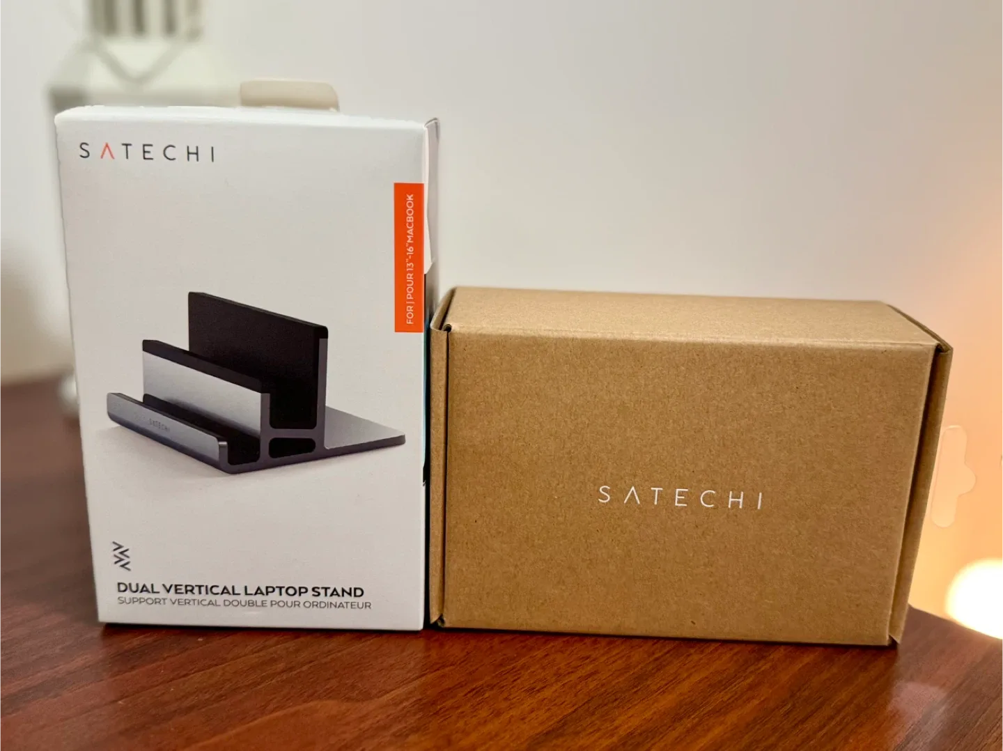 SATECHI Dual Vertical Laptop Stand image indicator(5)