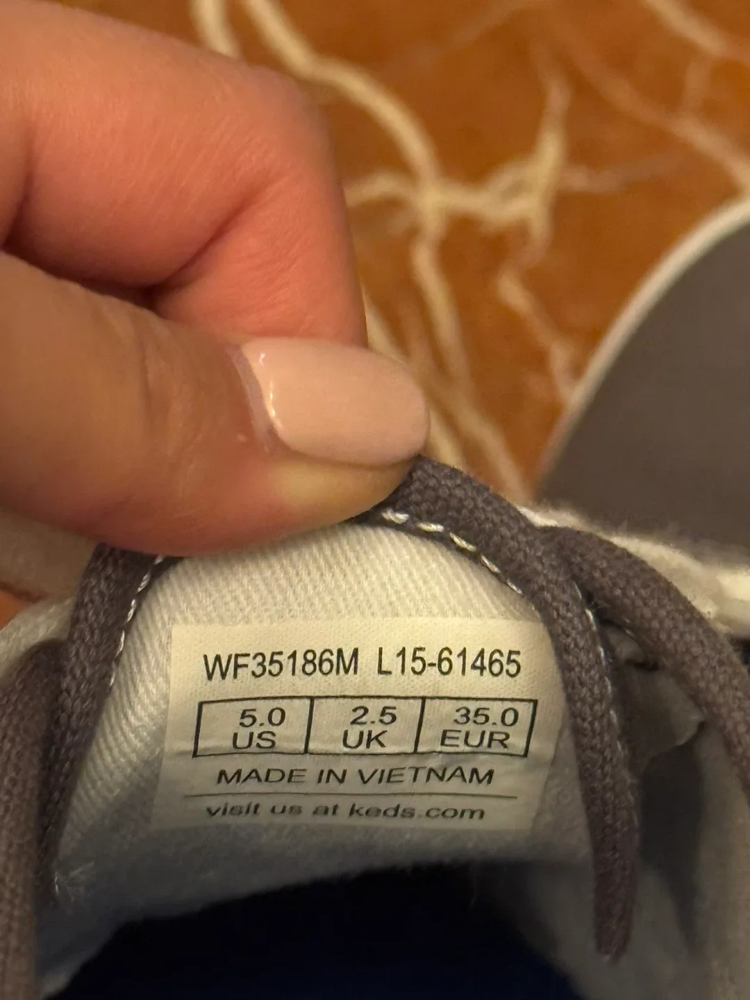 Keds Shoes image indicator(2)