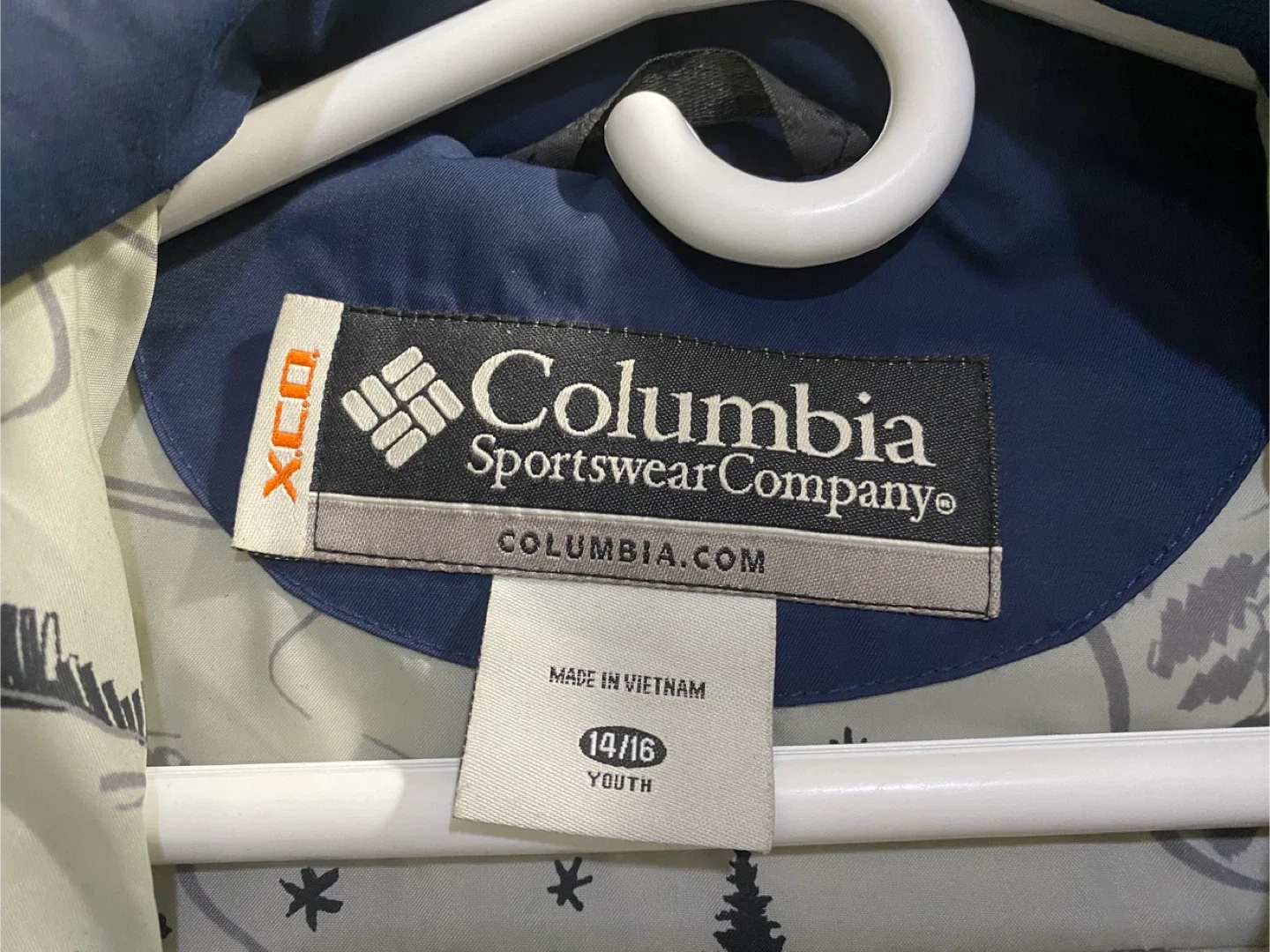 Columbia Youth Puffer Jacket - Size 14/16 image indicator(4)