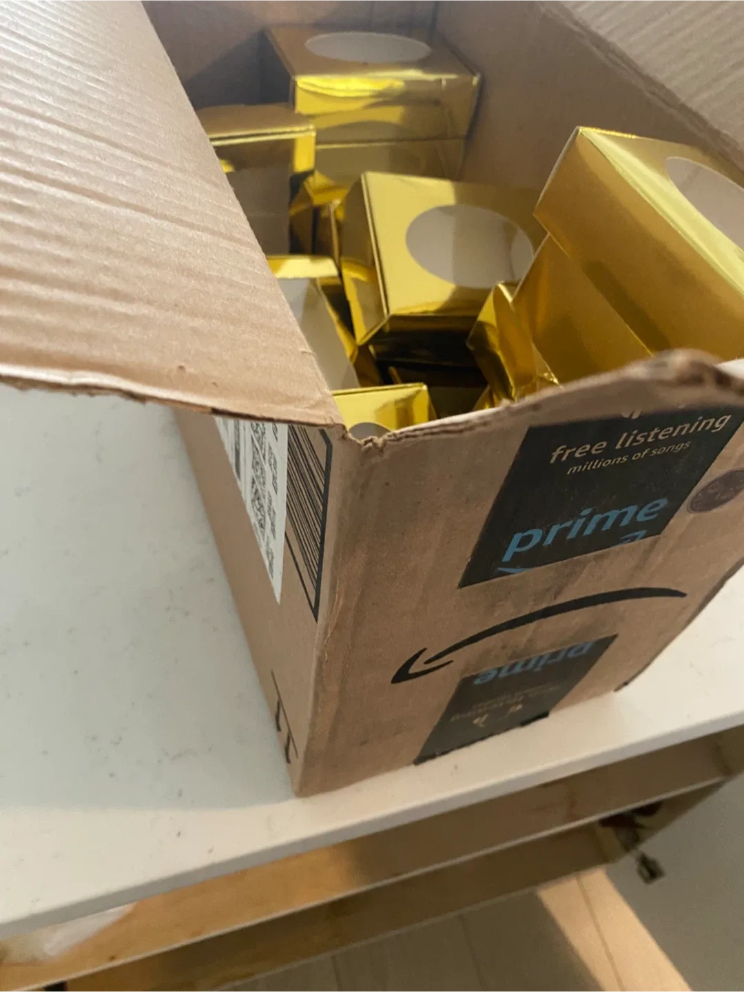 Gold Gift Boxes - New image indicator(5)