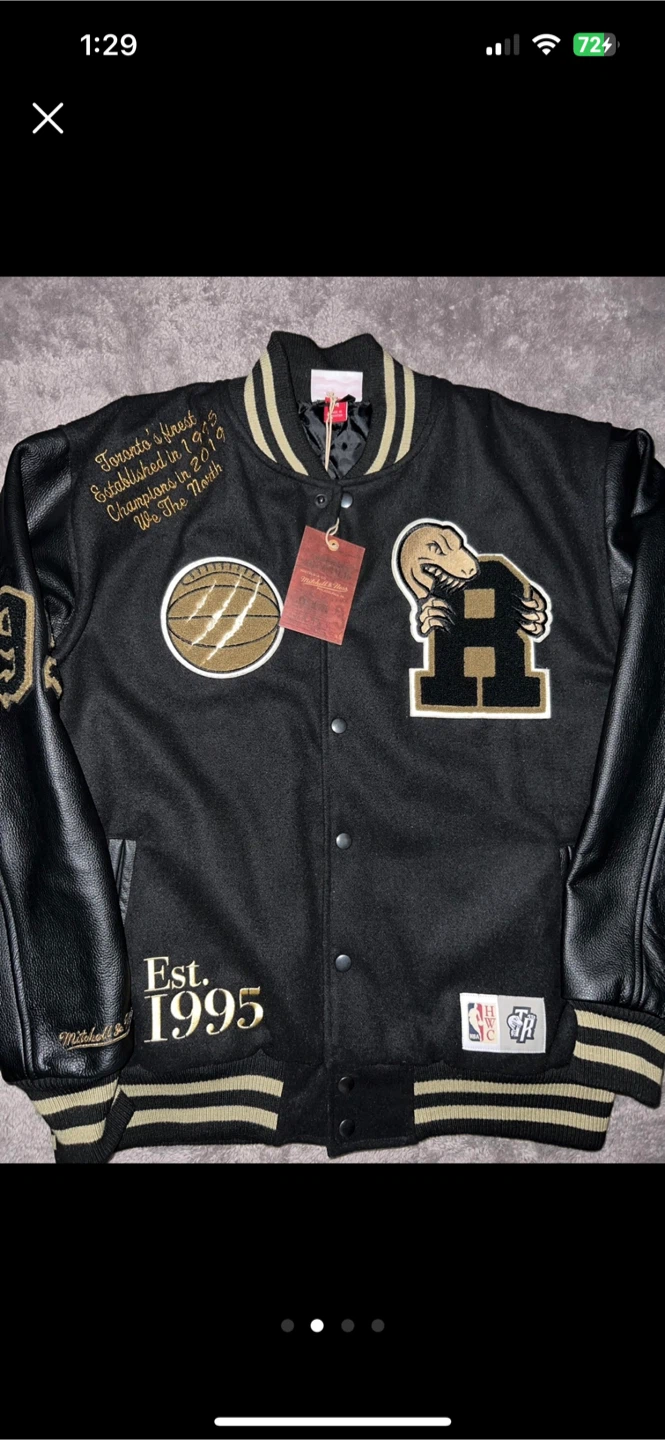 Mitchell & Ness Raptors Varsity Jacket size Large