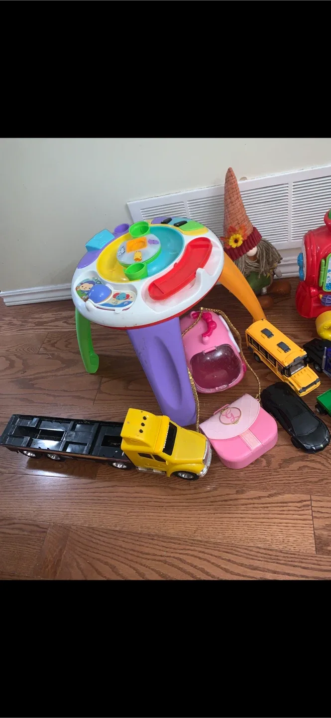 Lots of Fun Kids Toys image indicator(2)