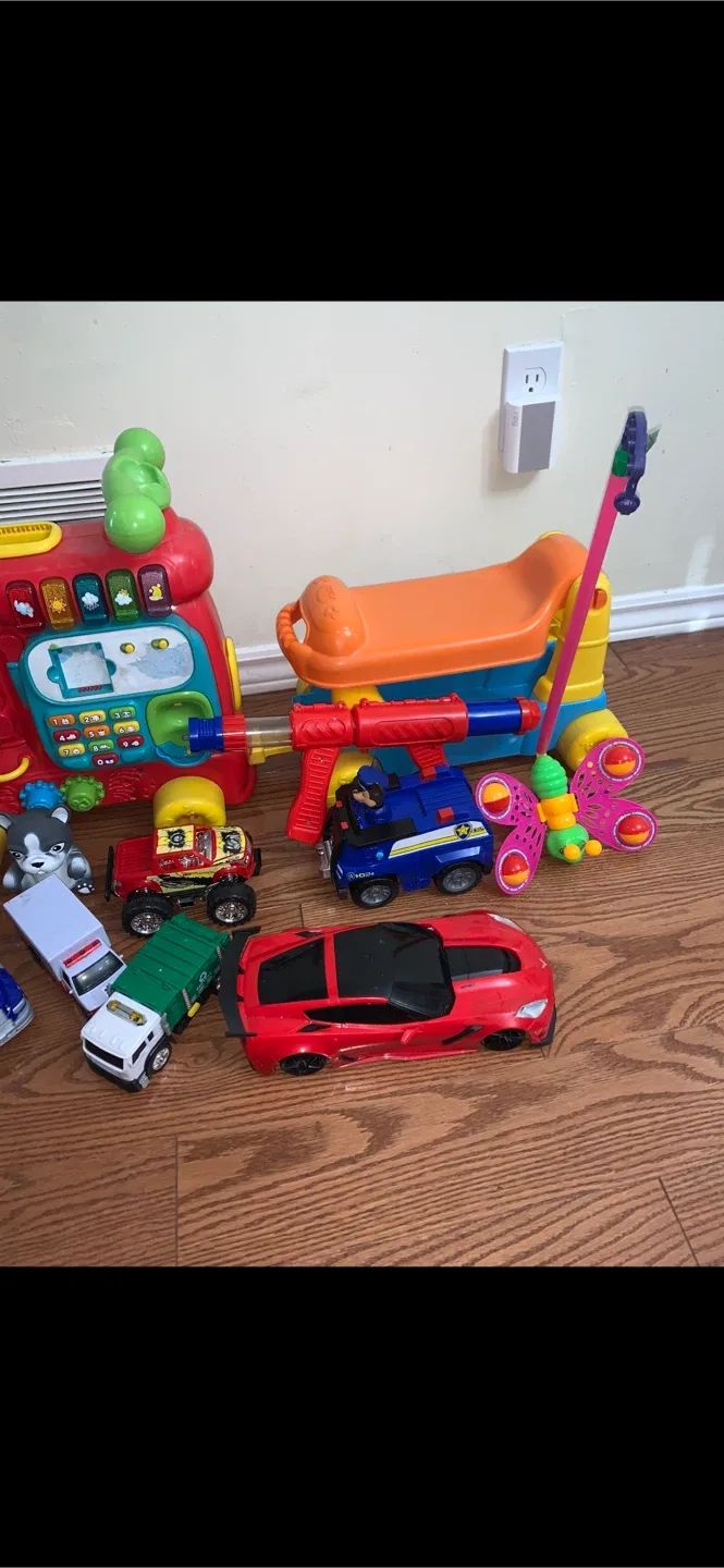 Lots of Fun Kids Toys image indicator(4)