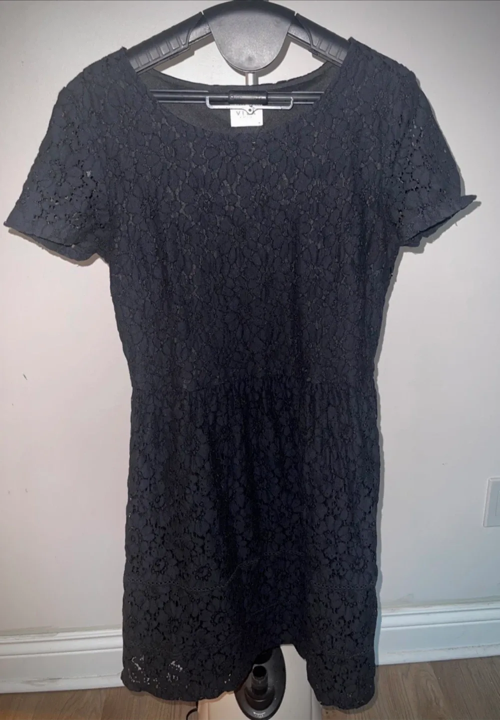 Vila Black Floral Lace Mini Dress Size 6 image indicator(2)