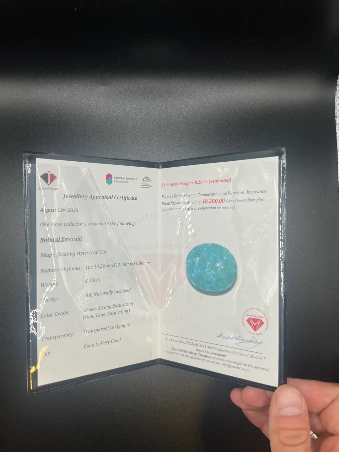 Natural Emerald Oval Cut Stone 8.2ct image indicator(2)