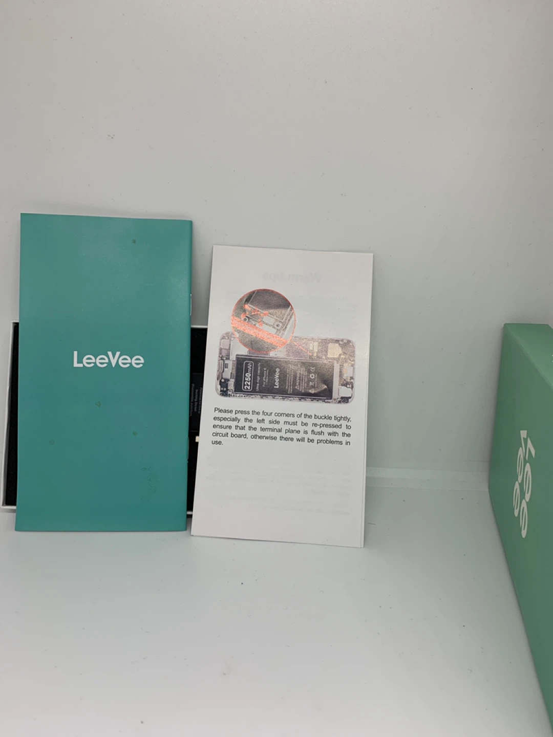 LeeVee Battery Replacement Kit for iPhone - photo 5