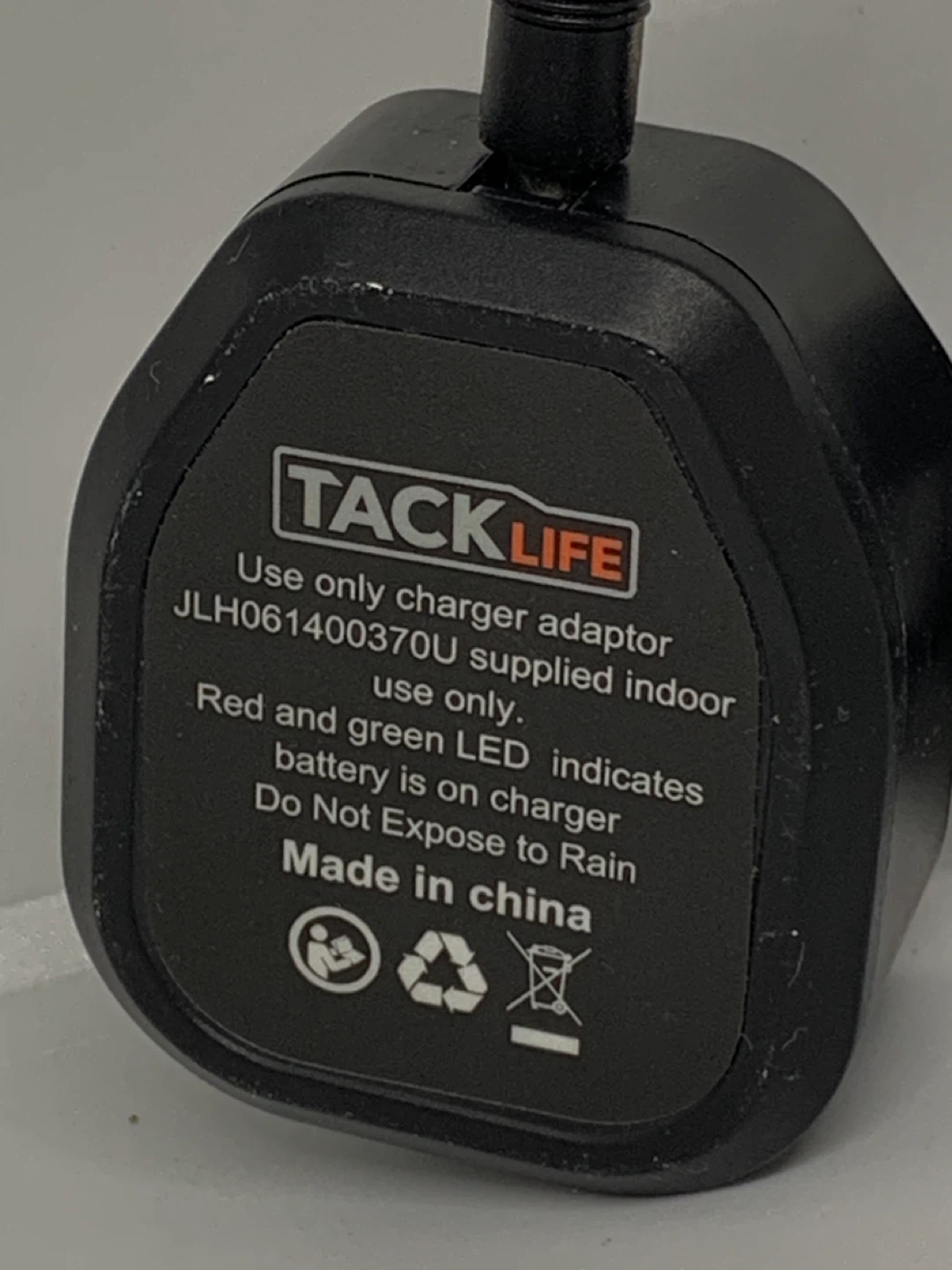 Tacklife Charger Adaptor JLH061400370U - photo 3