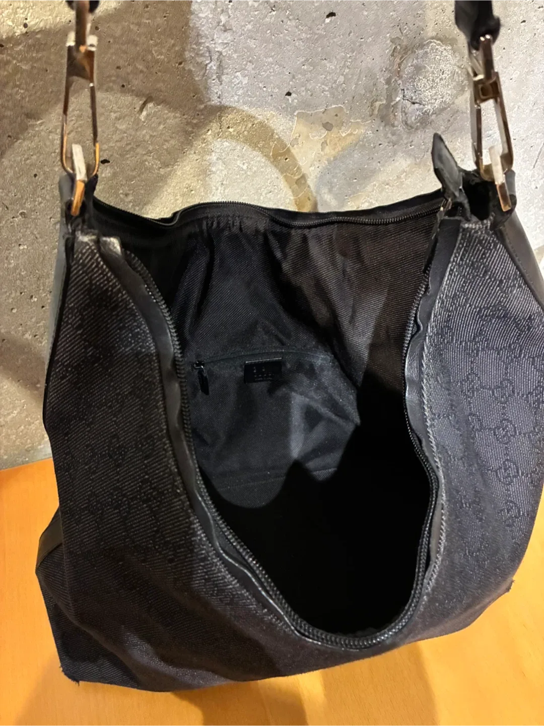 Gucci Black Denim Tote Handbag image indicator(6)