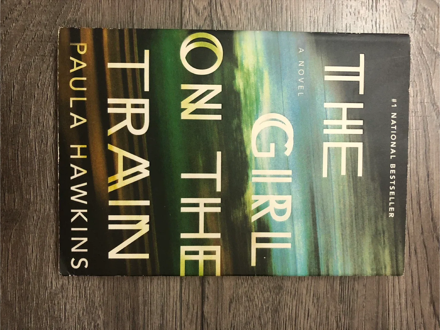 Girl on the train book image indicator(2)