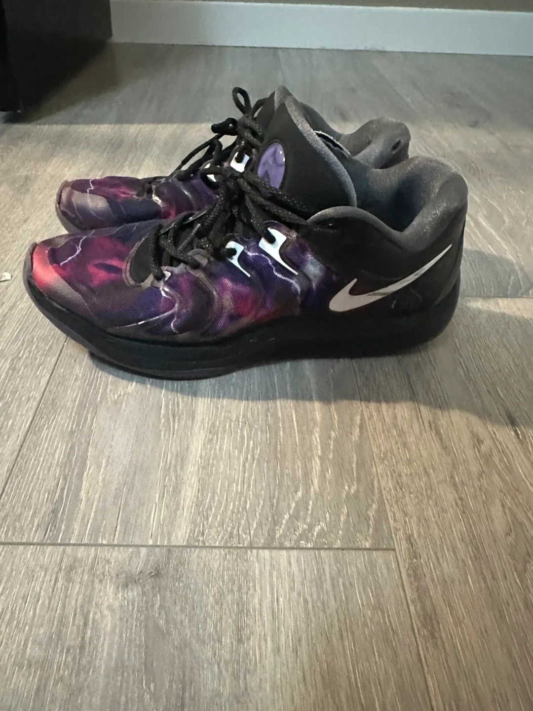 Nike KD17Basketball Shoes - Size 9.5 image indicator(2)