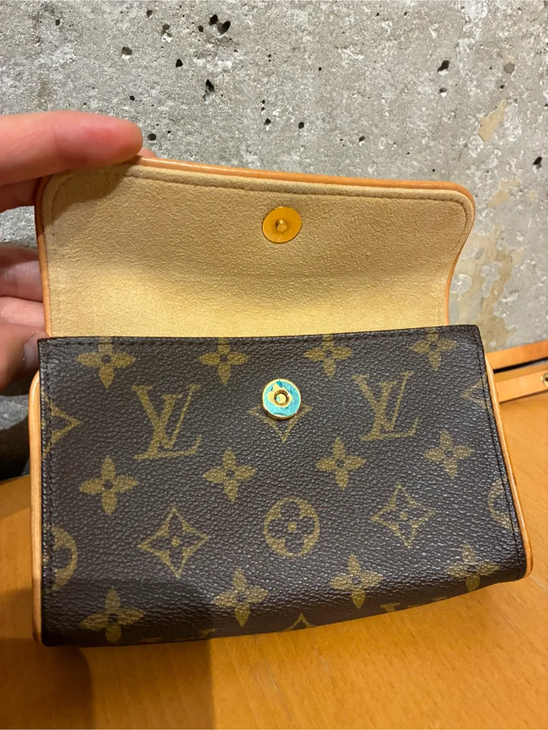 Louis Vuitton Monogram Belt Bag image indicator(3)