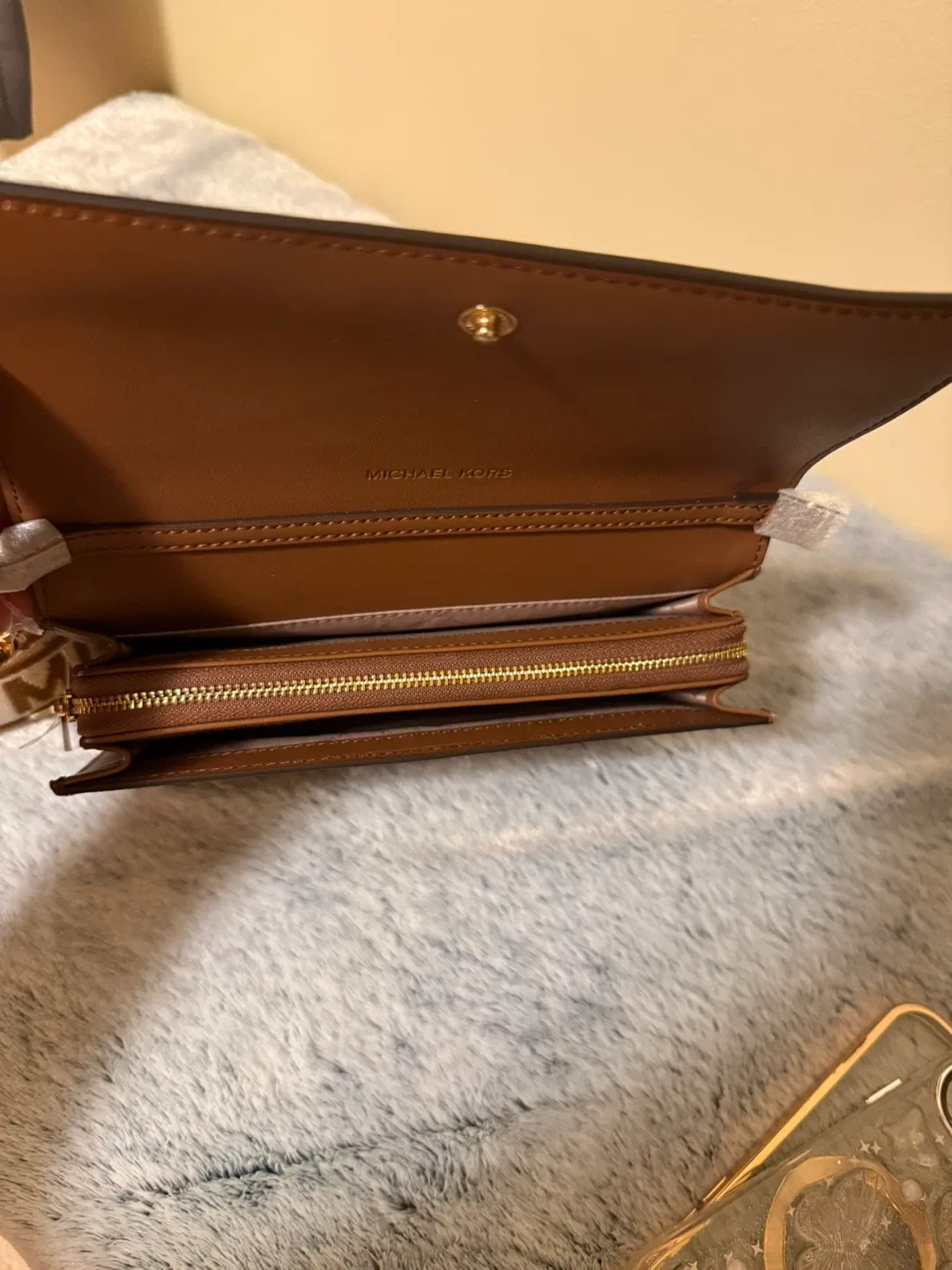 Michael Kors Jet Set Item Convertible Bag image indicator(4)