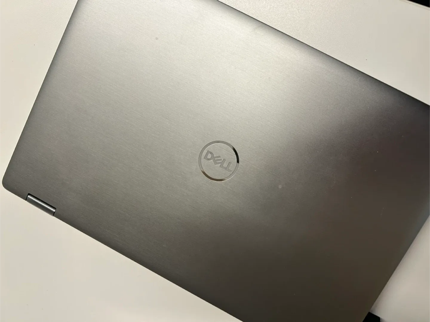 Dell Latitude 9420, Make me an offer! 256 GB, 16 RAM, 14 screen image indicator(2)