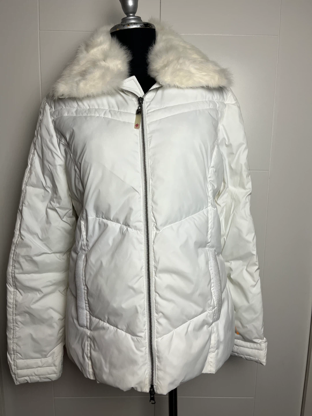 BlendShe White Ski Jacket - Size L