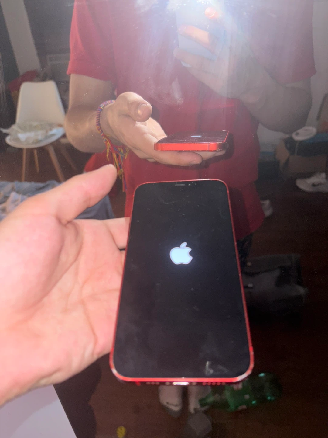 Apple iPhone 12 Red
