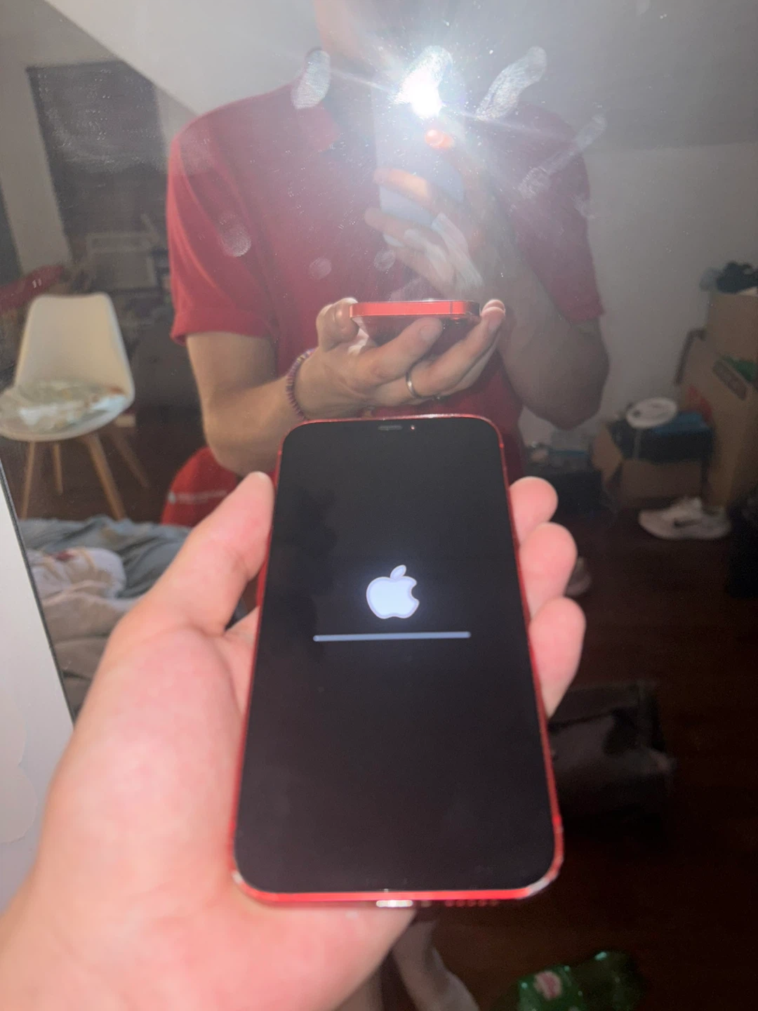 Apple iPhone 12 Red - photo 2