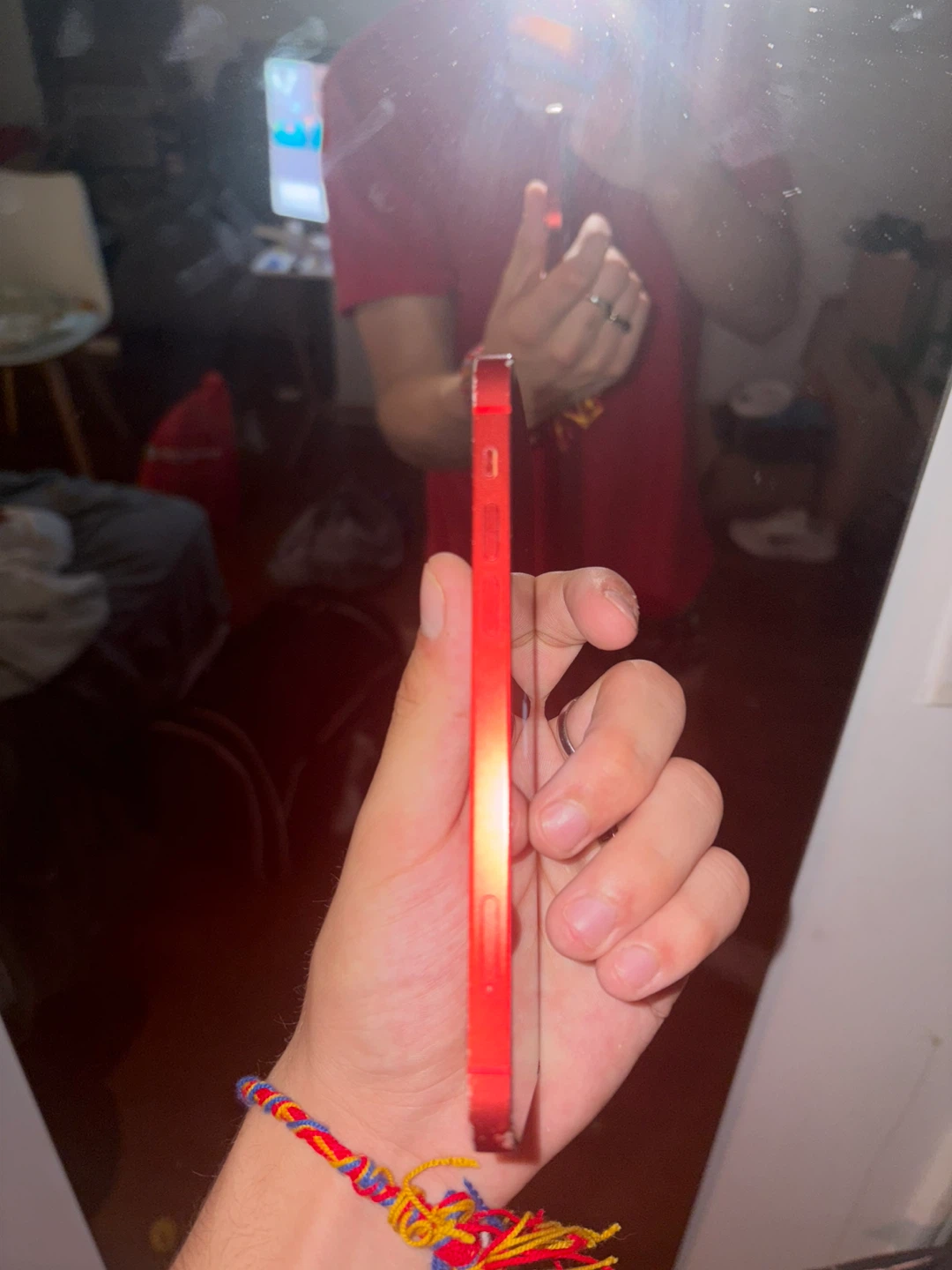 Apple iPhone 12 Red - photo 4