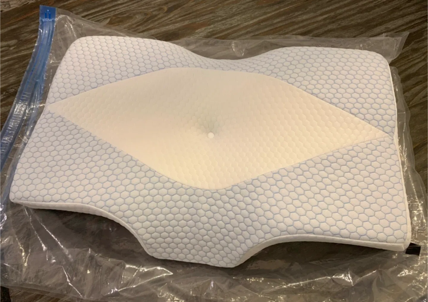 Mkicesky Orthopedic Memory Foam Pillow - NEW image indicator(9)