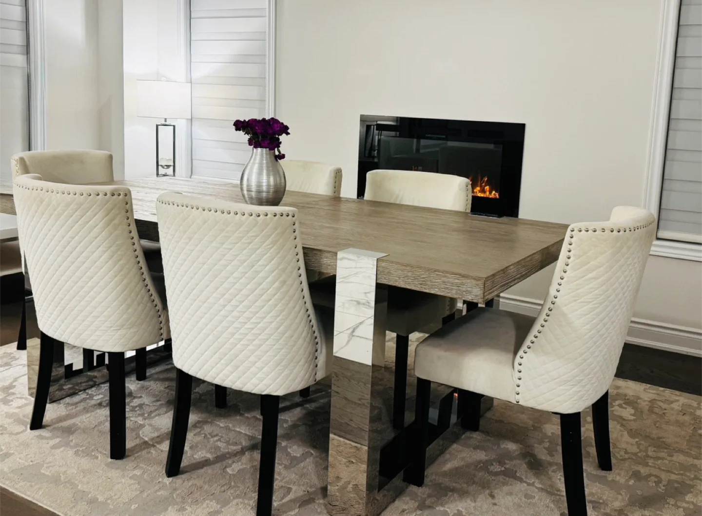 Dining table with 6 chairs image indicator(2)