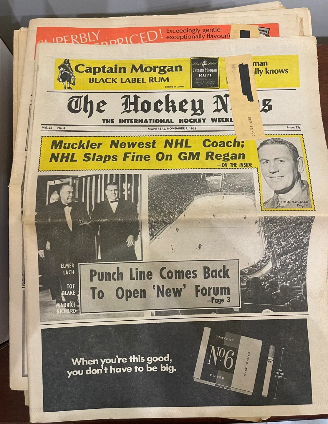 Vintage Hockey News Newspapers/magazines thumbnail
