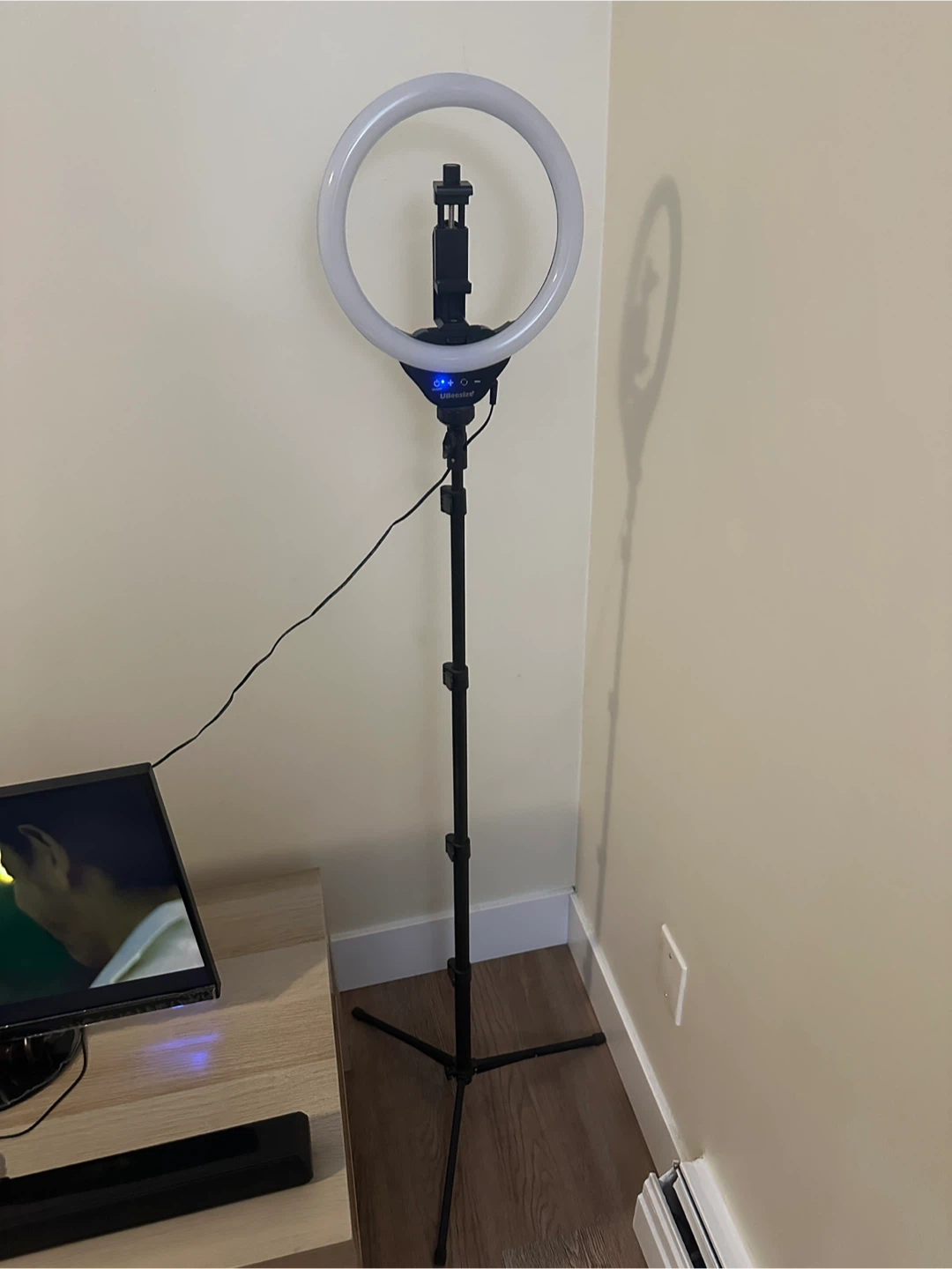 LED Ring Light with Stand - photo 2