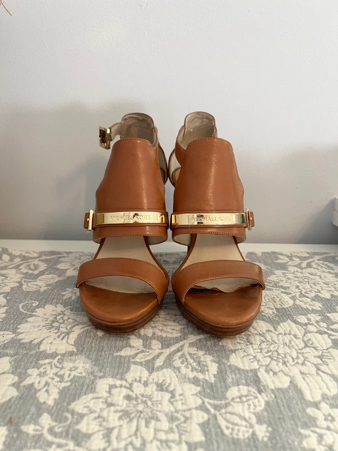 Michael Kors Brown Leather Heels - Size 7 image indicator(4)