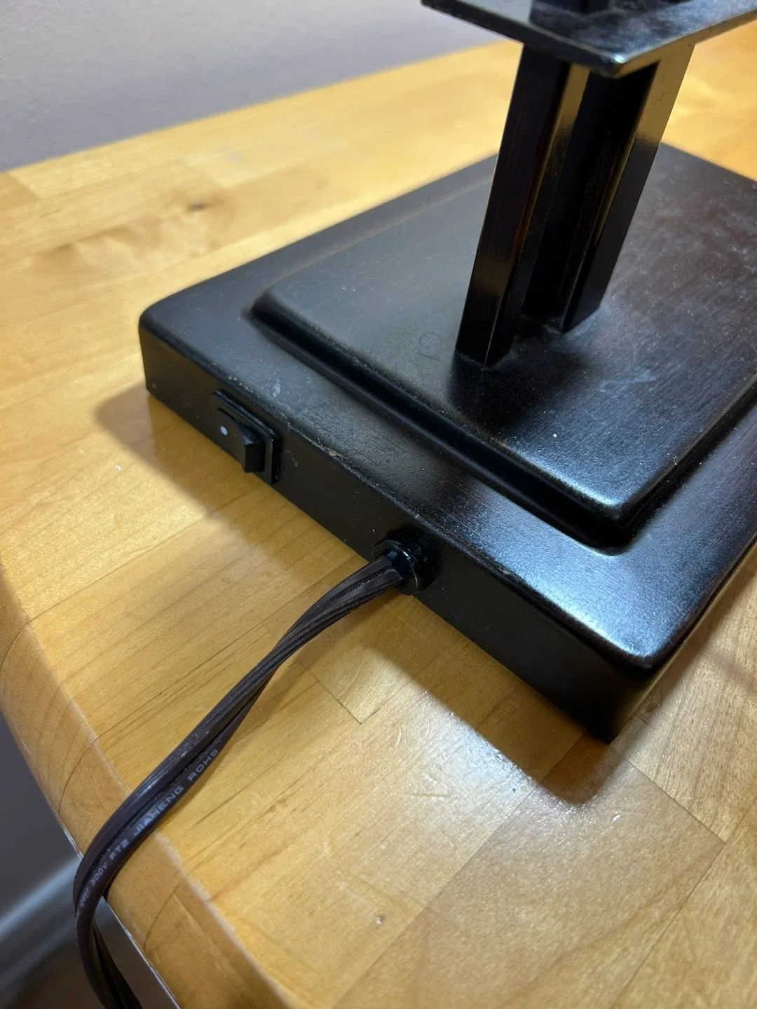 Adjustable Arm Table Lamp image indicator(2)