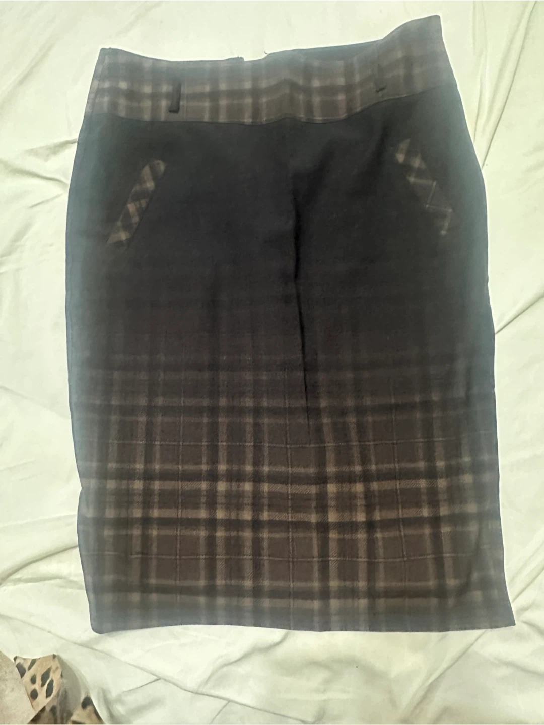 Selling women’s skirts and shorts all classic style xs-s - photo 2