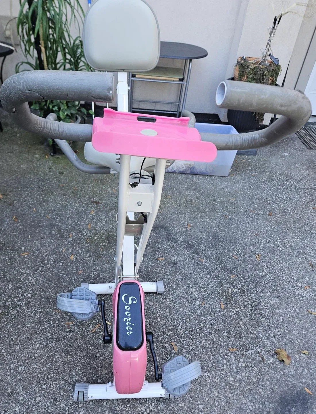 Sportspower Folding Exercise Bike image indicator(4)