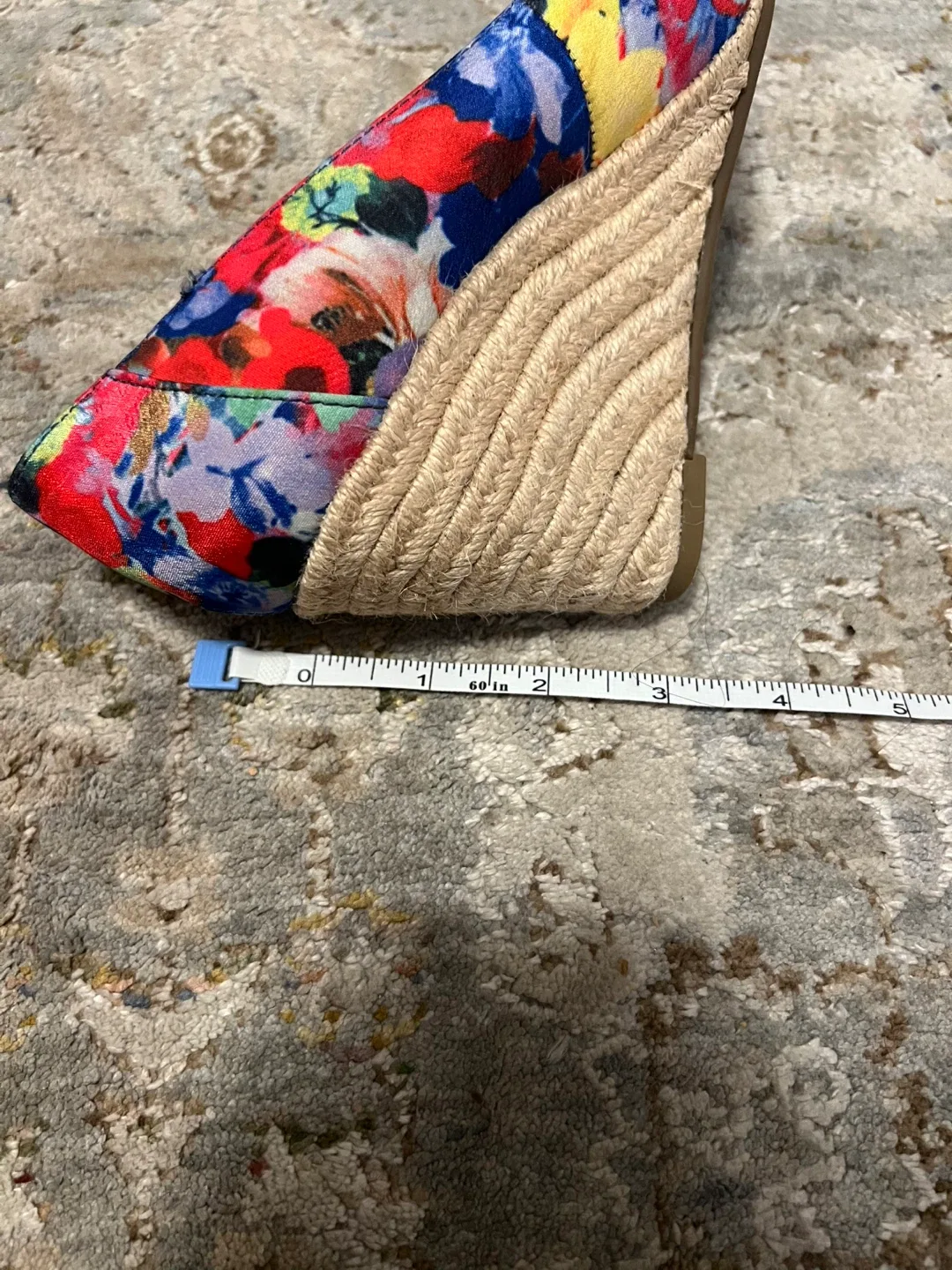 NEW Floral Wedge Heels - Size 7 image indicator(4)