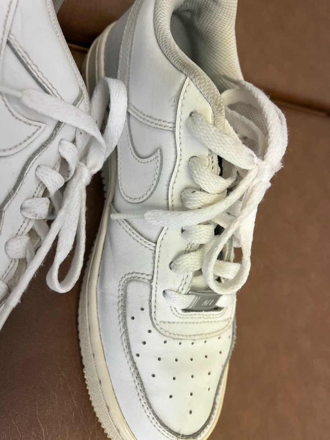 Nike Air Force 1 Low White Sneakers image indicator(2)