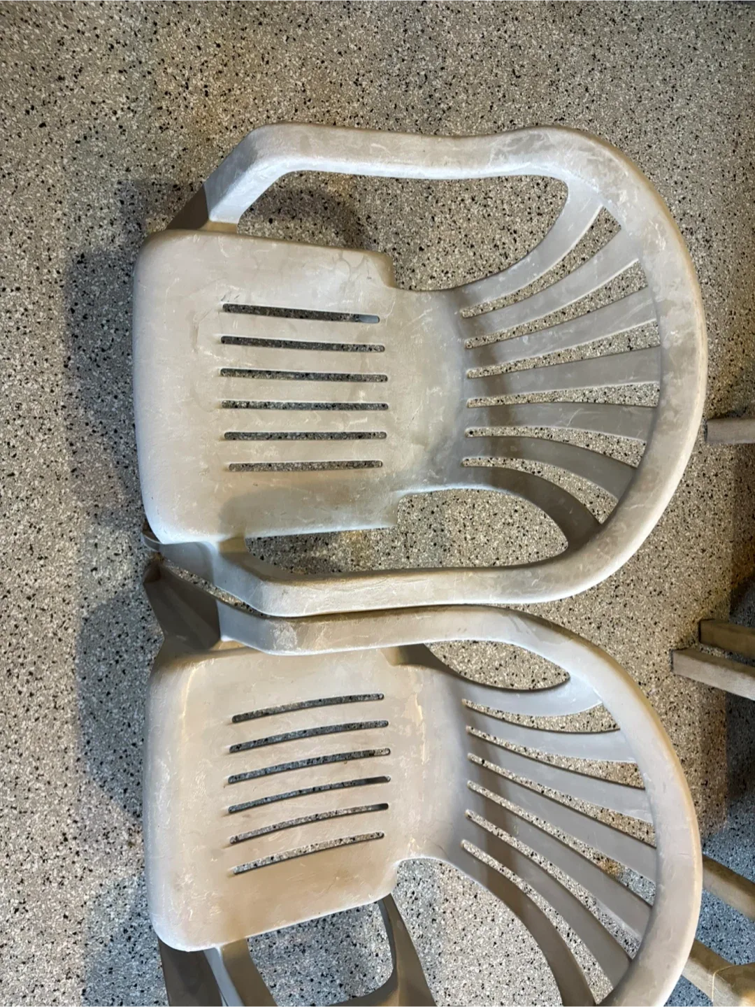Outdoor Plastic Chairs - Set of 3 image indicator(3)
