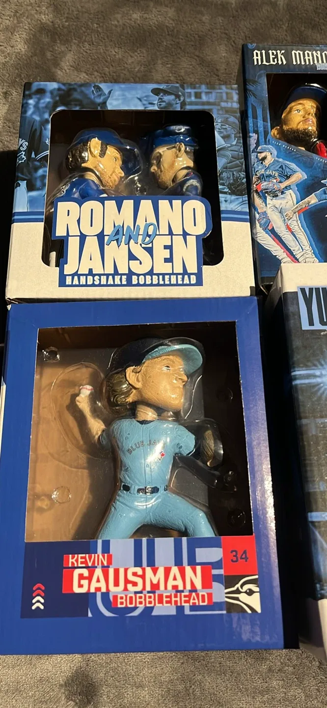 Blue Jays Bobbleheads: Romano & Jansen, Kikuchi, Gausman, Manoah image indicator(2)