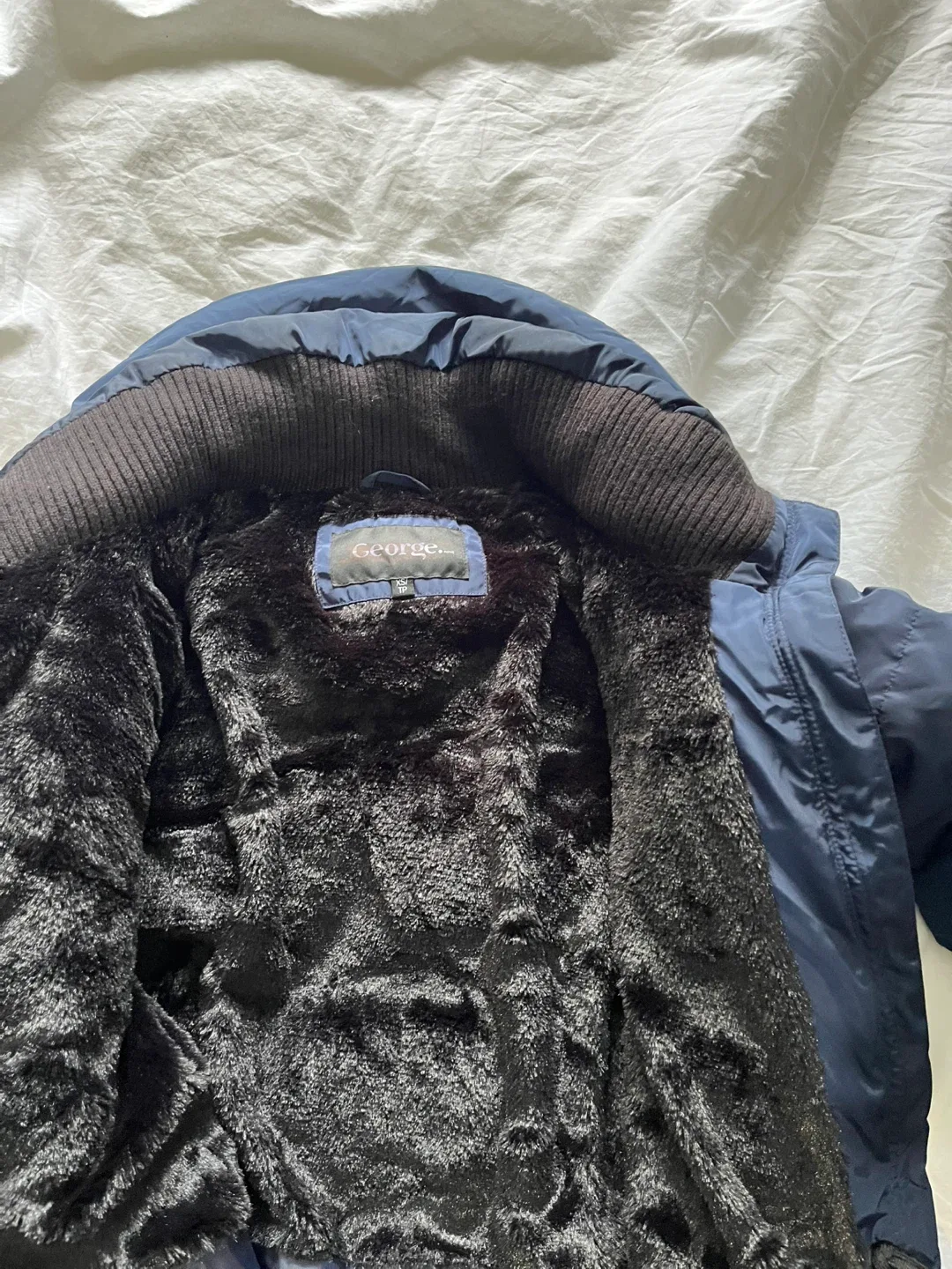 Winter jacket - XS/TP Blue Puffer Jacket image indicator(3)