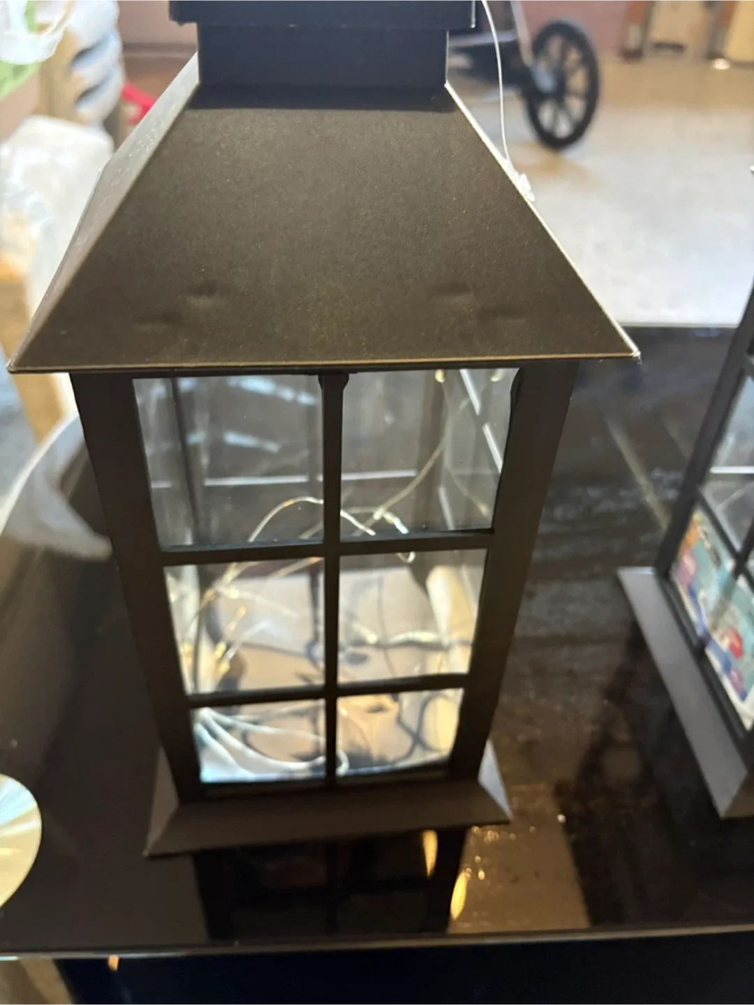 Set of 4 Black Metal Lanterns image indicator(2)