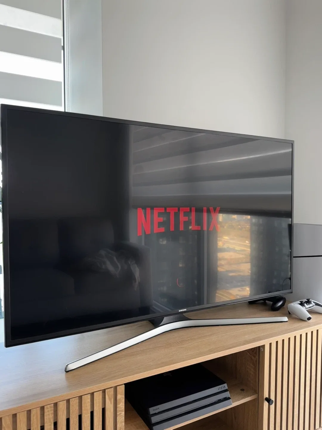 Samsung Smart TV 45 po thumbnail