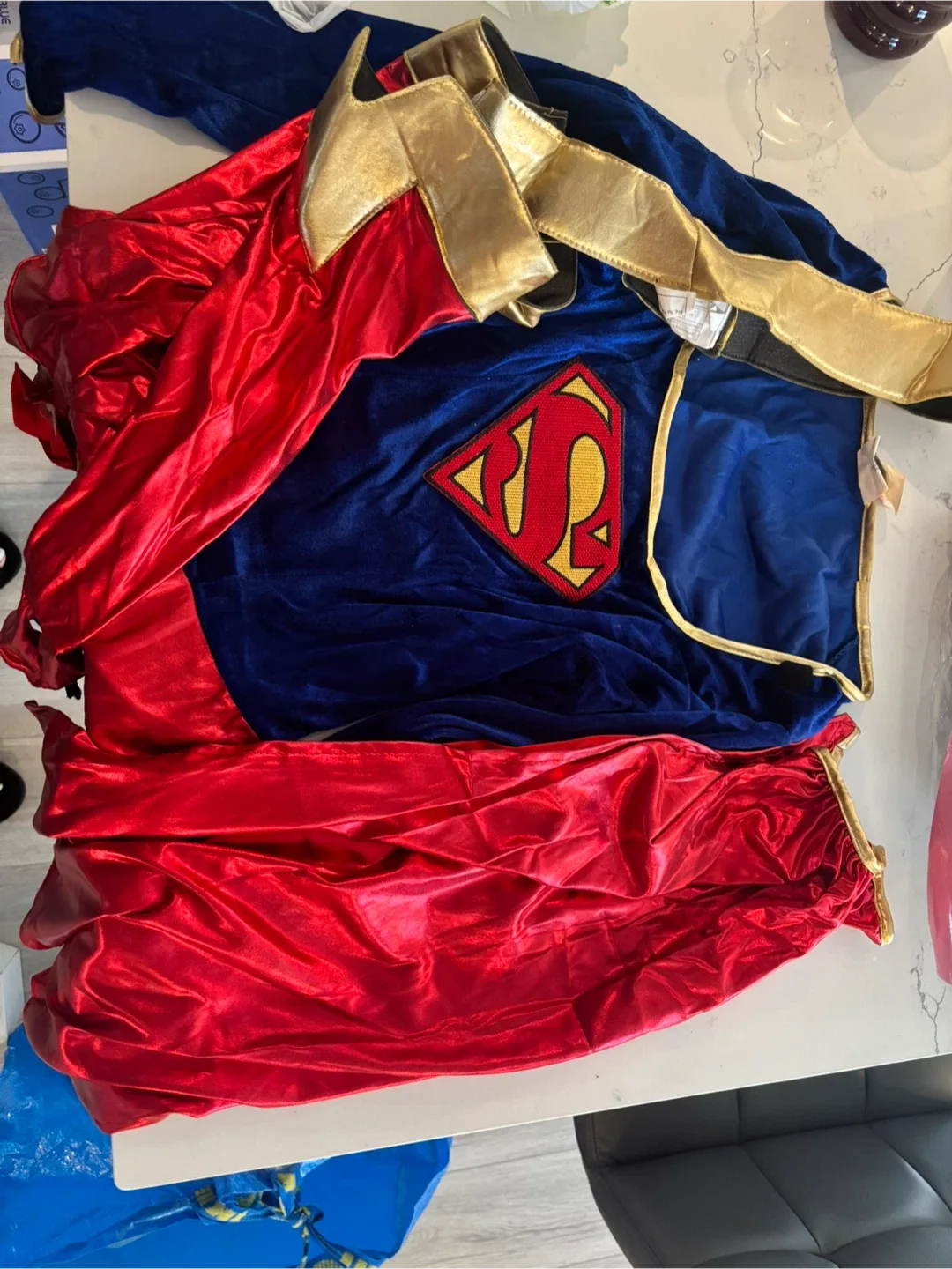 Rubie's Supergirl Costume - Size Medium (6-10) image indicator(3)