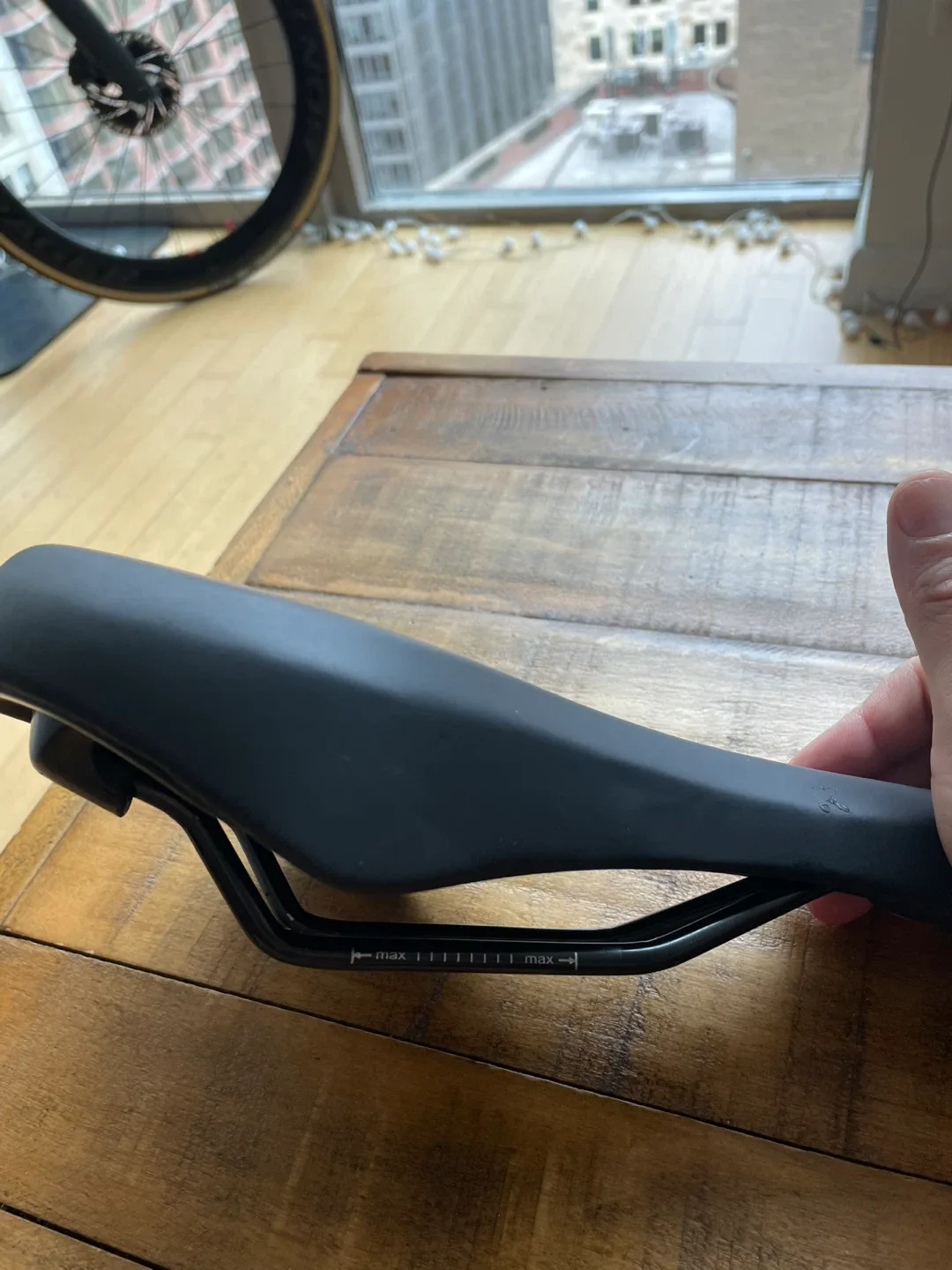 Selle Royal Bicycle Saddle - Black image indicator(4)