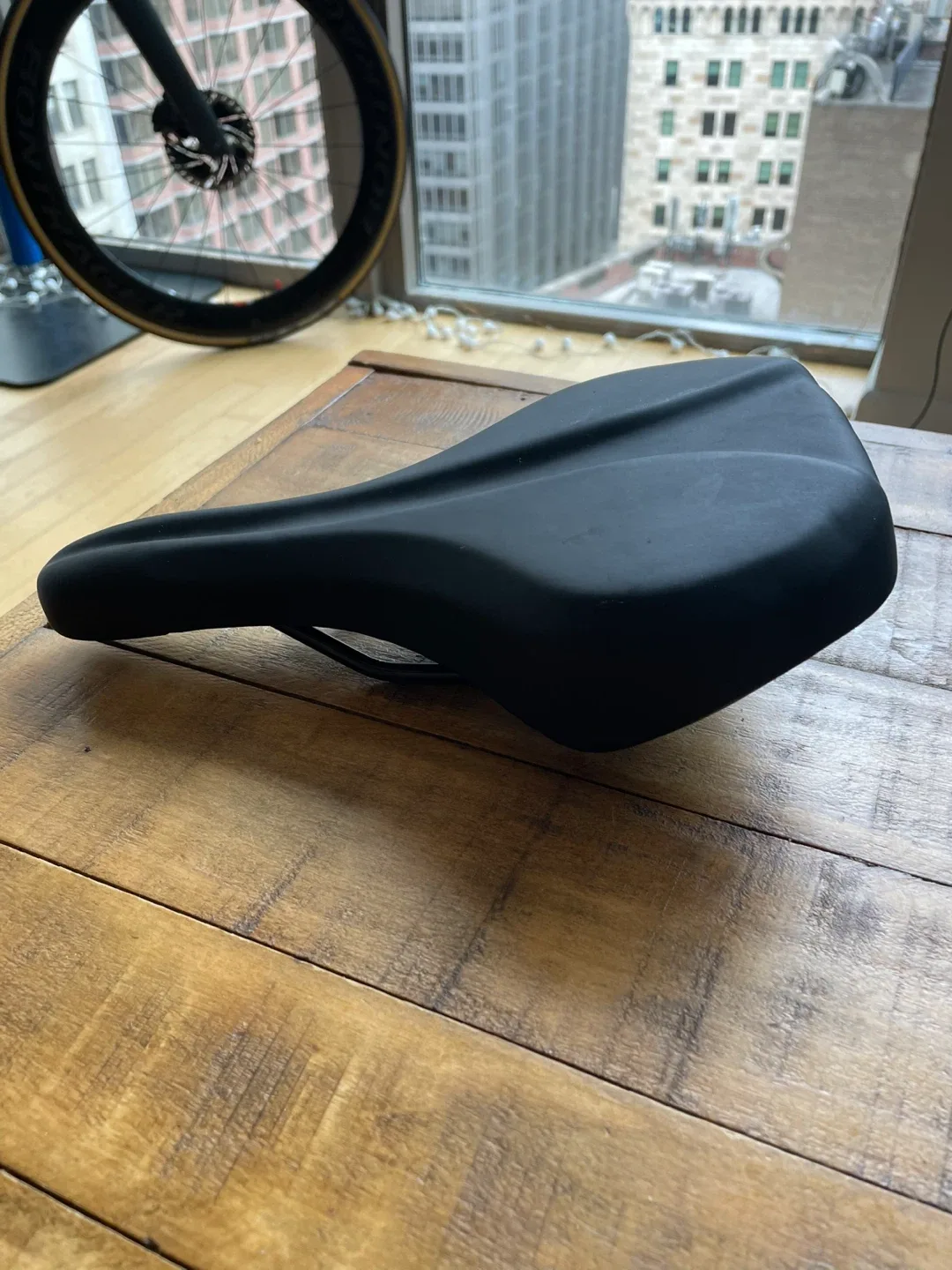 Selle Royal Bicycle Saddle - Black image indicator(2)