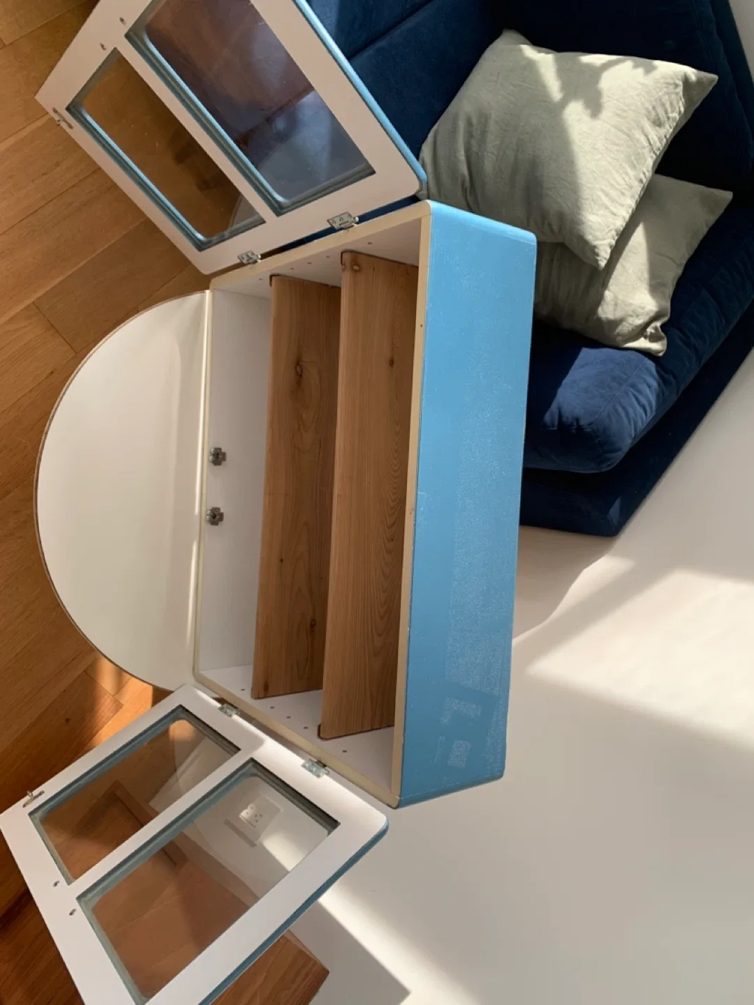 Retro Barfly Cabinet - Blue image indicator(3)