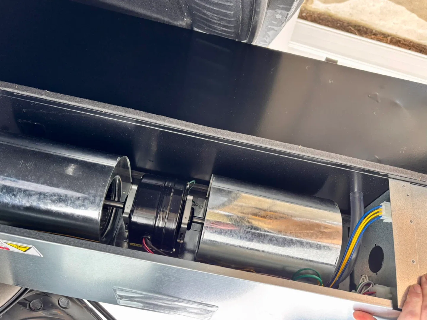 Islandaire EZ15APRKGAS15AA… Package Terminal Air Conditioner image indicator(8)