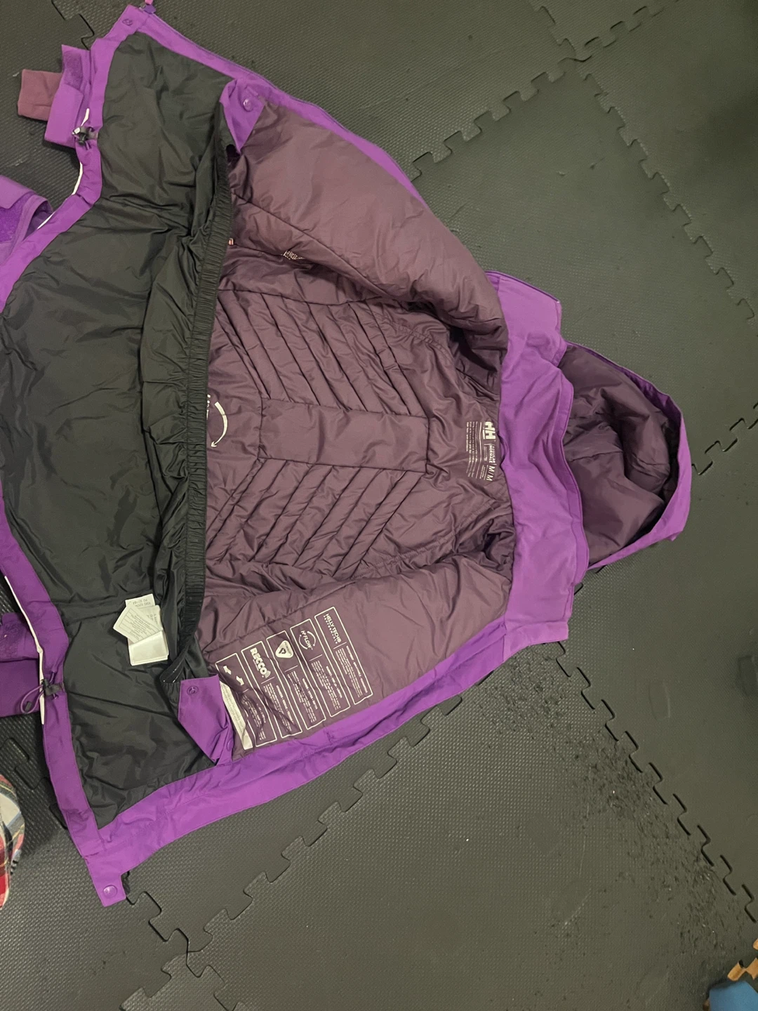 Helly Hansen womens Purple Ski Suit/Snowsuit - Size M - photo 3
